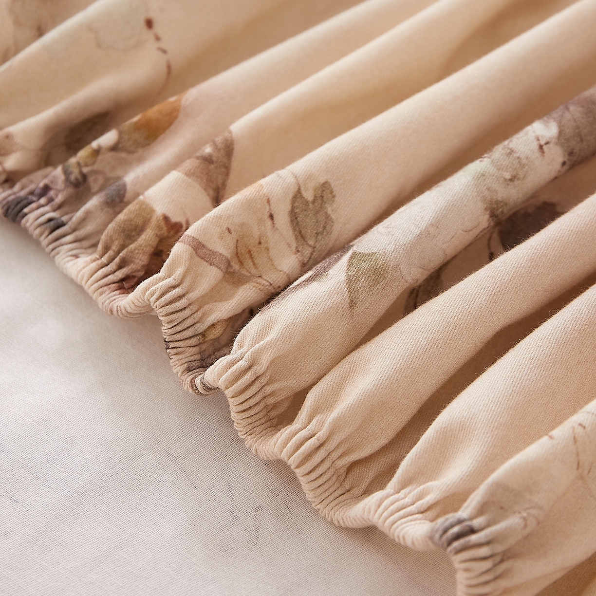 91家纺网 家纺一手货源 找家纺 DoDo 兜兜 2026新款全棉纯棉磨毛印花单床笠 床笠单件 A版花蔓