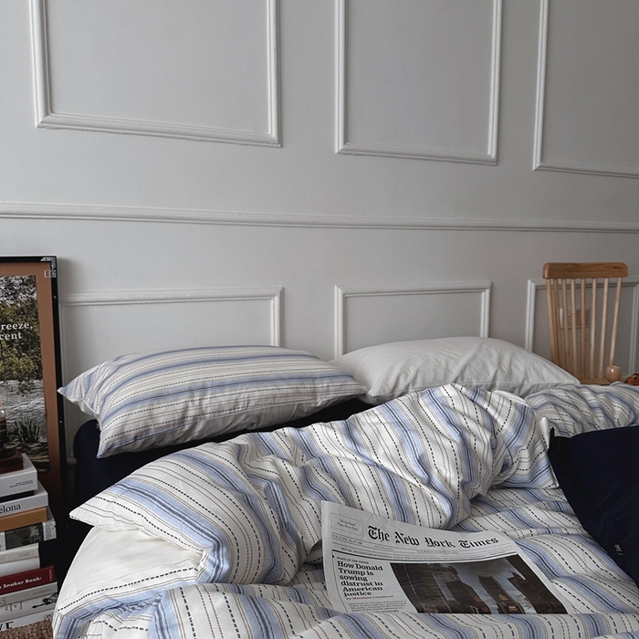 91家纺网 家纺一手货源 找家纺 柚可家居 2025新款40支色织全棉纯棉四件套 冰岛叙事（会员-5元） 冰岛叙事（枕套白色+藏蓝）