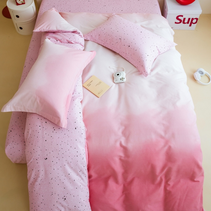 91家纺网 家纺一手货源 找家纺 印季家纺 2025新款全棉纯棉加厚渐变混纺磨毛四件套-过江寒 过江寒-粉