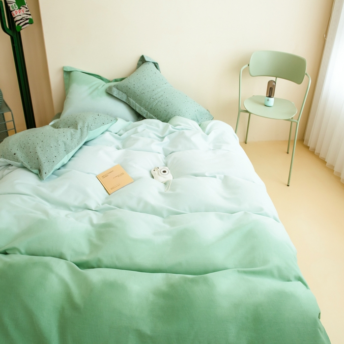 91家纺网 家纺一手货源 找家纺 印季家纺 2025新款全棉纯棉加厚渐变混纺磨毛四件套-过江寒 过江寒-绿