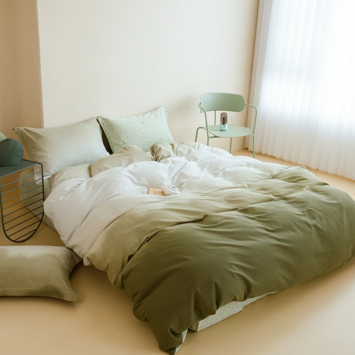 91家纺网 家纺一手货源 找家纺 印季家纺 2025新款全棉纯棉加厚渐变混纺磨毛四件套-过江寒 过江寒-深绿