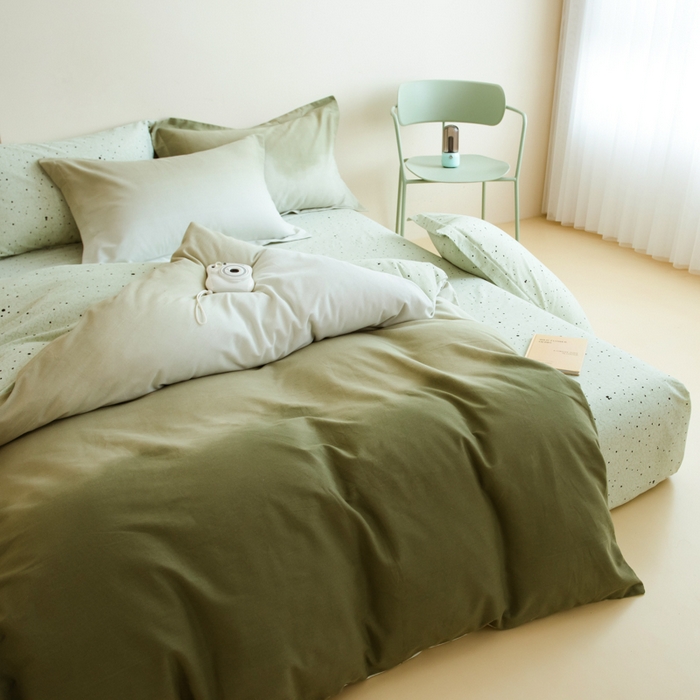 91家纺网 家纺一手货源 找家纺 印季家纺 2025新款全棉纯棉加厚渐变混纺磨毛四件套-过江寒 过江寒-深绿