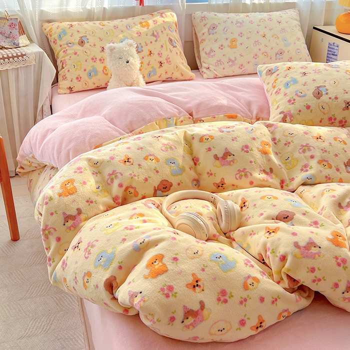 91家纺网 家纺一手货源 找家纺 水木坊 2025新款A加厚牛奶绒印花四件套-含买家秀 卖萌小狗