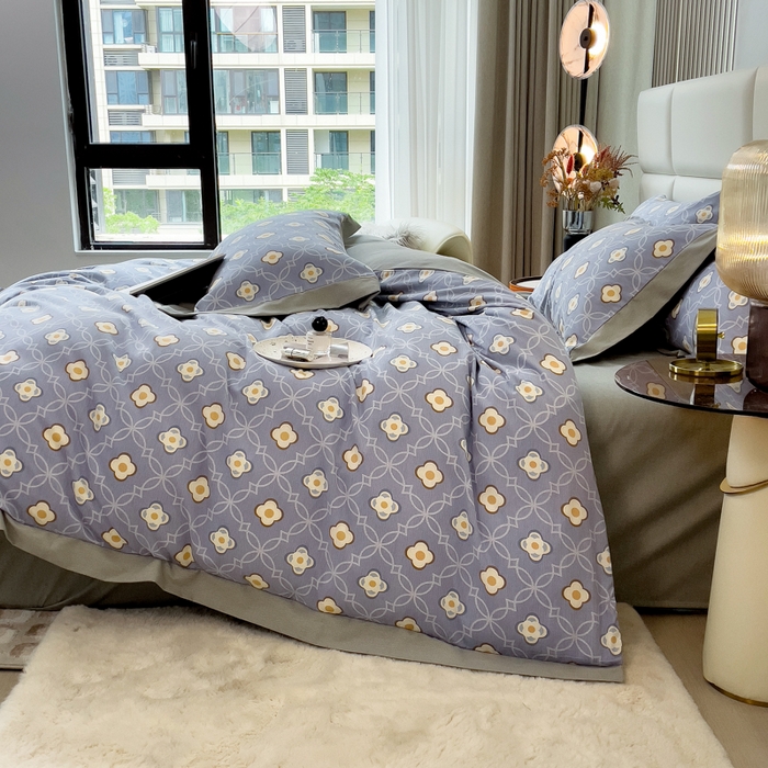 91家纺网 家纺一手货源 找家纺 印季家纺 2025新款生态全棉纯棉磨毛混纺欧式花边款四件套 卡萨（蓝）