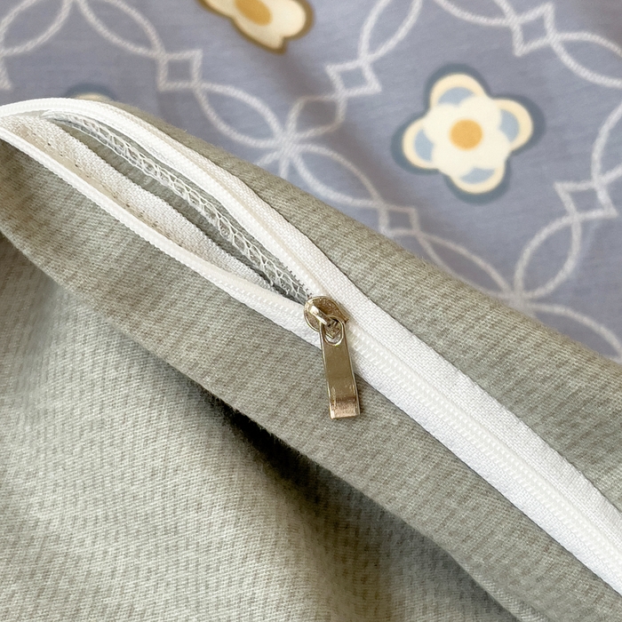 91家纺网 家纺一手货源 找家纺 印季家纺 2025新款生态全棉纯棉磨毛混纺欧式花边款四件套 卡萨（蓝）