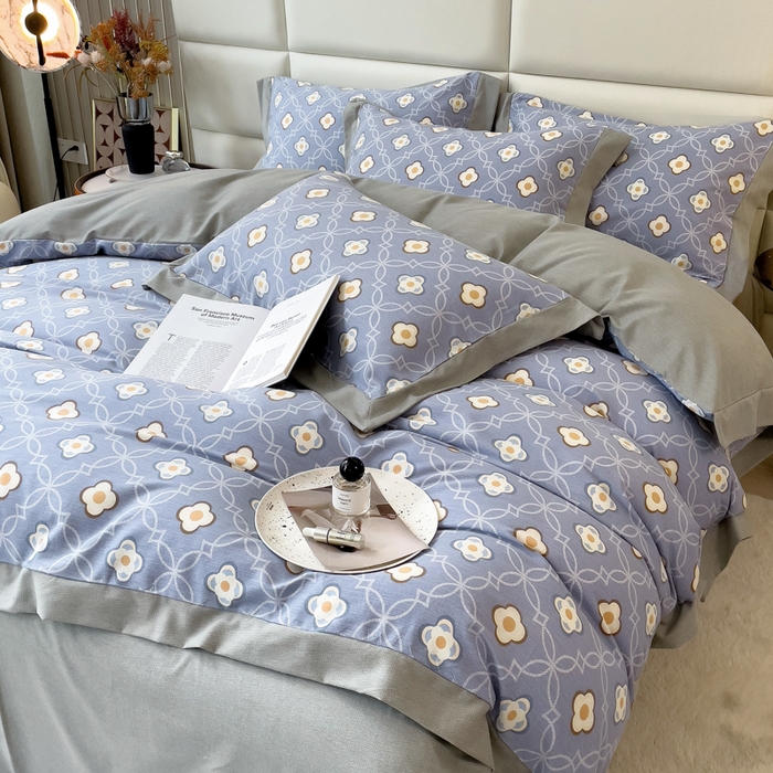 91家纺网 家纺一手货源 找家纺 印季家纺 2025新款生态全棉纯棉磨毛混纺欧式花边款四件套 卡萨（蓝）