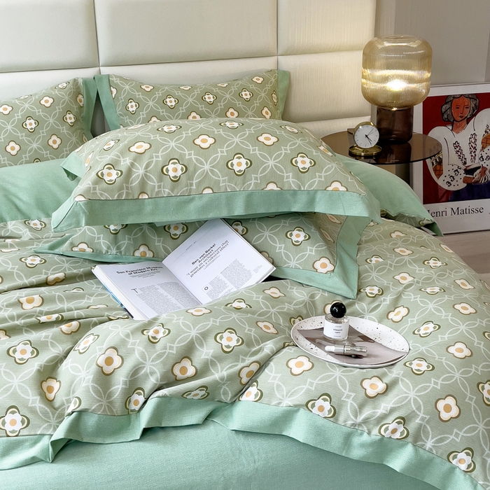 91家纺网 家纺一手货源 找家纺 印季家纺 2025新款生态全棉纯棉磨毛混纺欧式花边款四件套 卡萨（绿）