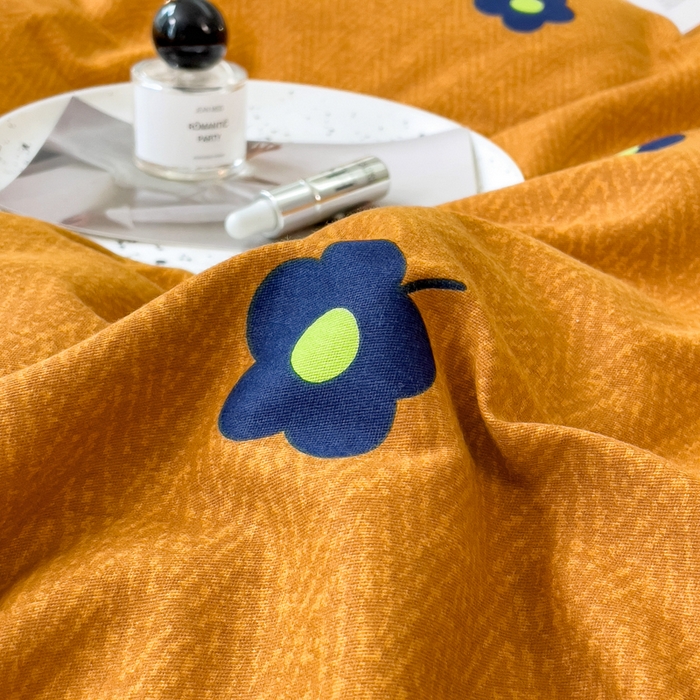 91家纺网 家纺一手货源 找家纺 印季家纺 2025新款生态全棉纯棉磨毛混纺欧式花边款四件套 蓝影花