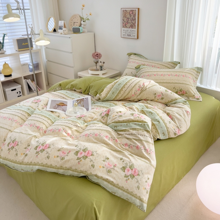 91家纺网 家纺一手货源 找家纺 印季家纺 2025新款全棉纯棉加厚小清新碎花混纺磨毛四件套 花知晓