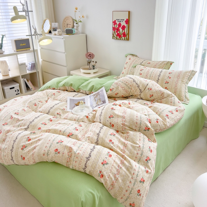 91家纺网 家纺一手货源 找家纺 印季家纺 2025新款全棉纯棉加厚小清新碎花混纺磨毛四件套 寻春