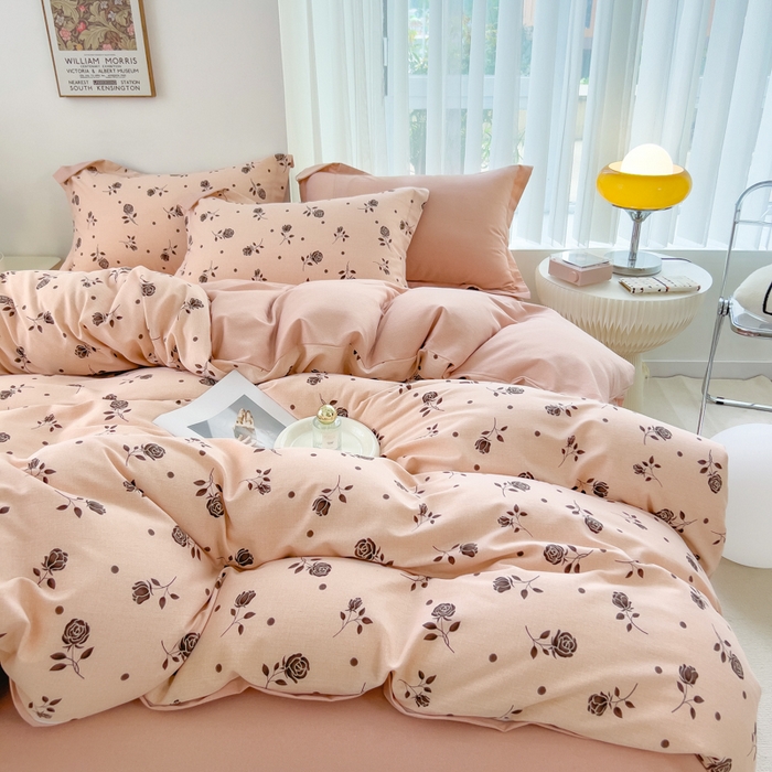 91家纺网 家纺一手货源 找家纺 印季家纺 2025新款全棉纯棉加厚小清新碎花混纺磨毛四件套 莫拉-黑