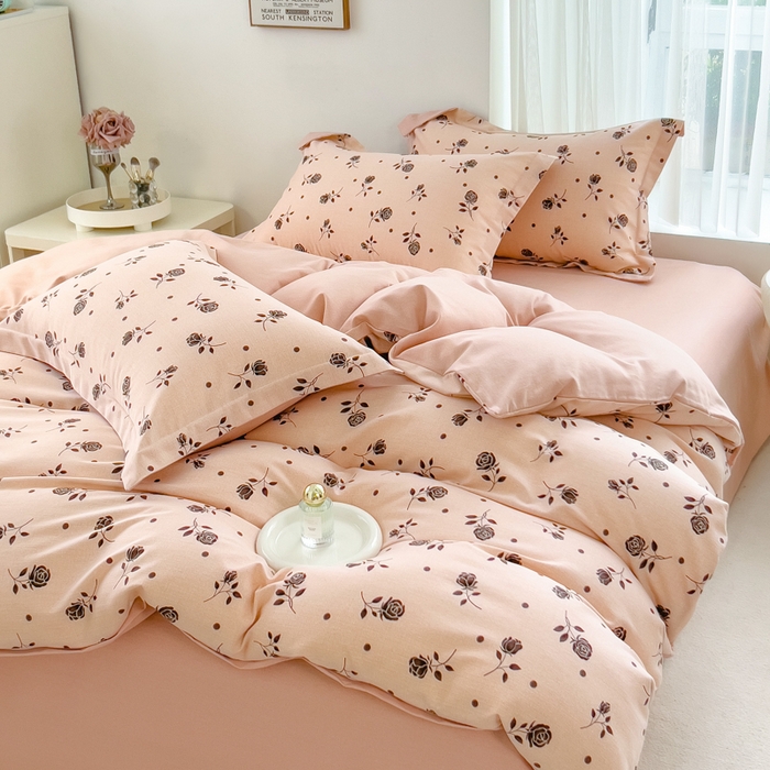 91家纺网 家纺一手货源 找家纺 印季家纺 2025新款全棉纯棉加厚小清新碎花混纺磨毛四件套 莫拉-黑