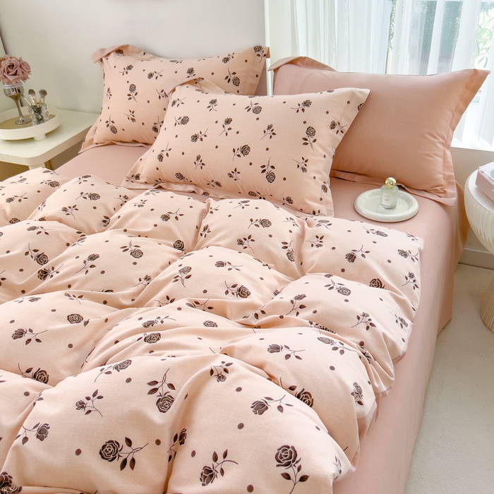 91家纺网 家纺一手货源 找家纺 印季家纺 2025新款全棉纯棉加厚小清新碎花混纺磨毛四件套 莫拉-黑