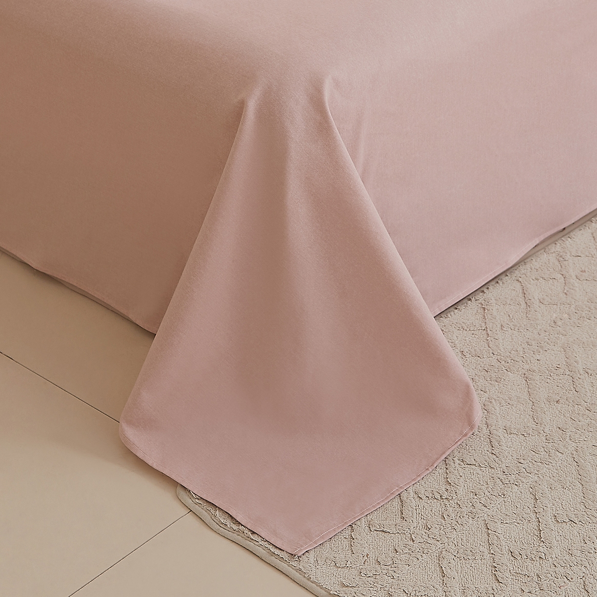 91家纺网 家纺一手货源 找家纺 DoDo 兜兜 2026新款全棉纯棉磨毛印花单床单 床单单件 B版草莓晶-温莎