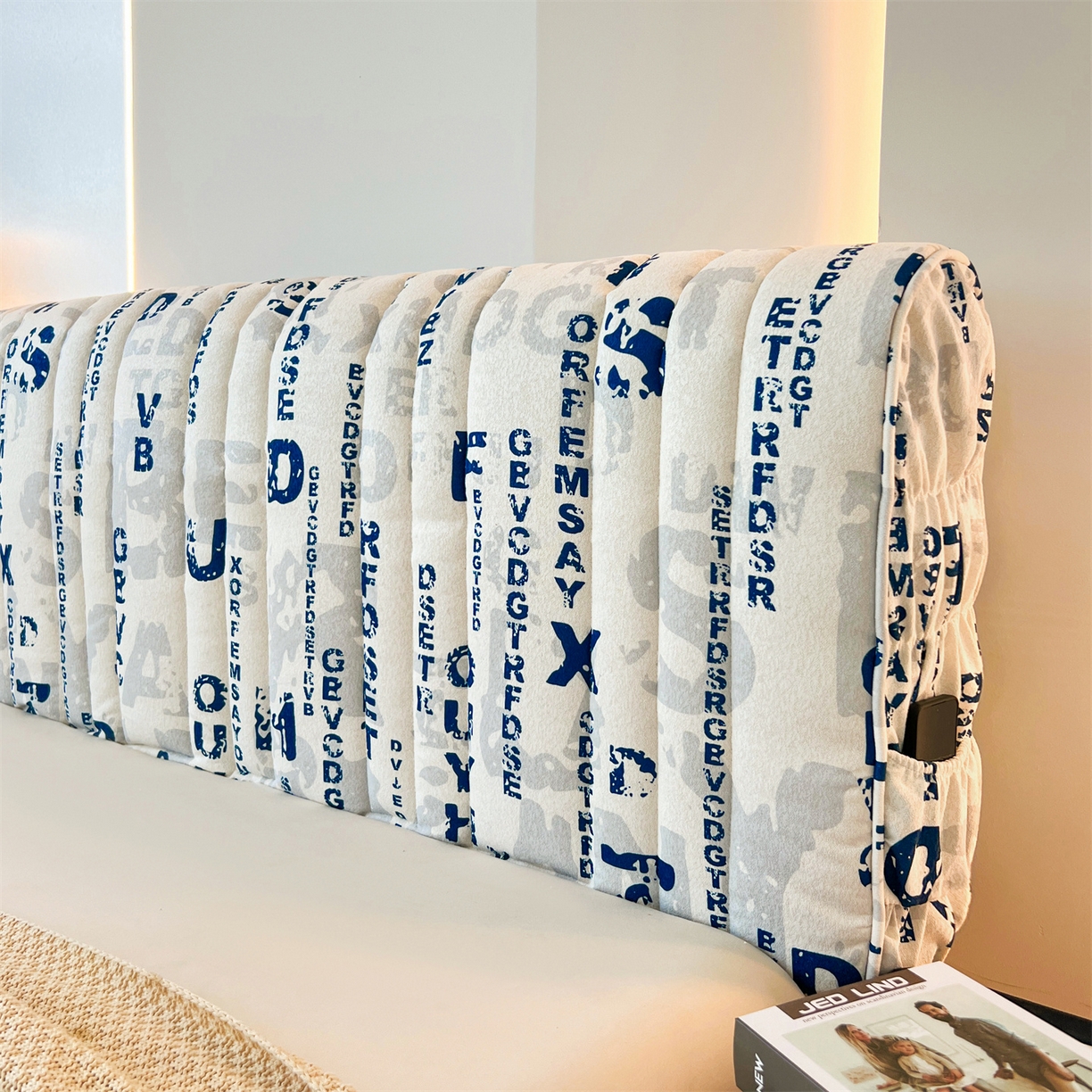 91家纺网 家纺一手货源 找家纺 情恒家纺 2025新款细麻印花加厚双面全包床头罩 碧蓝