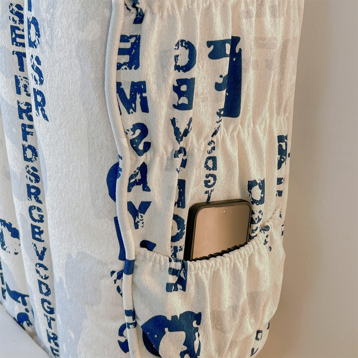 91家纺网 家纺一手货源 找家纺 情恒家纺 2025新款细麻印花加厚双面全包床头罩 碧蓝