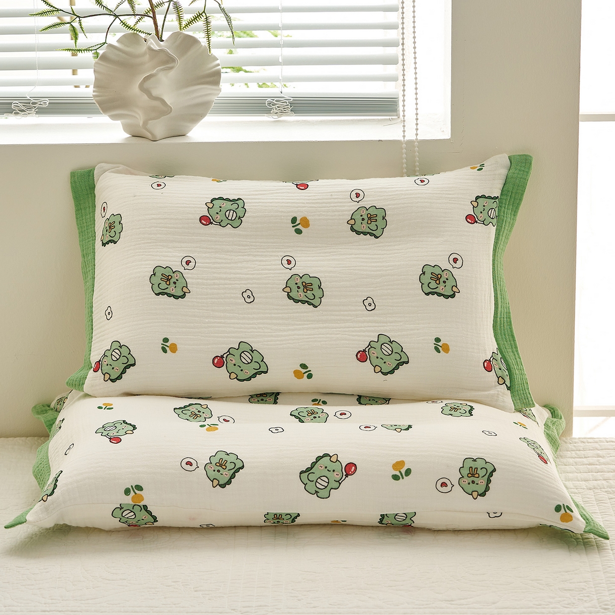 91家纺网 家纺一手货源 找家纺 乐可 2025新款全棉纯棉纱布儿童拼色枕套单枕套 TP3小奶龙白