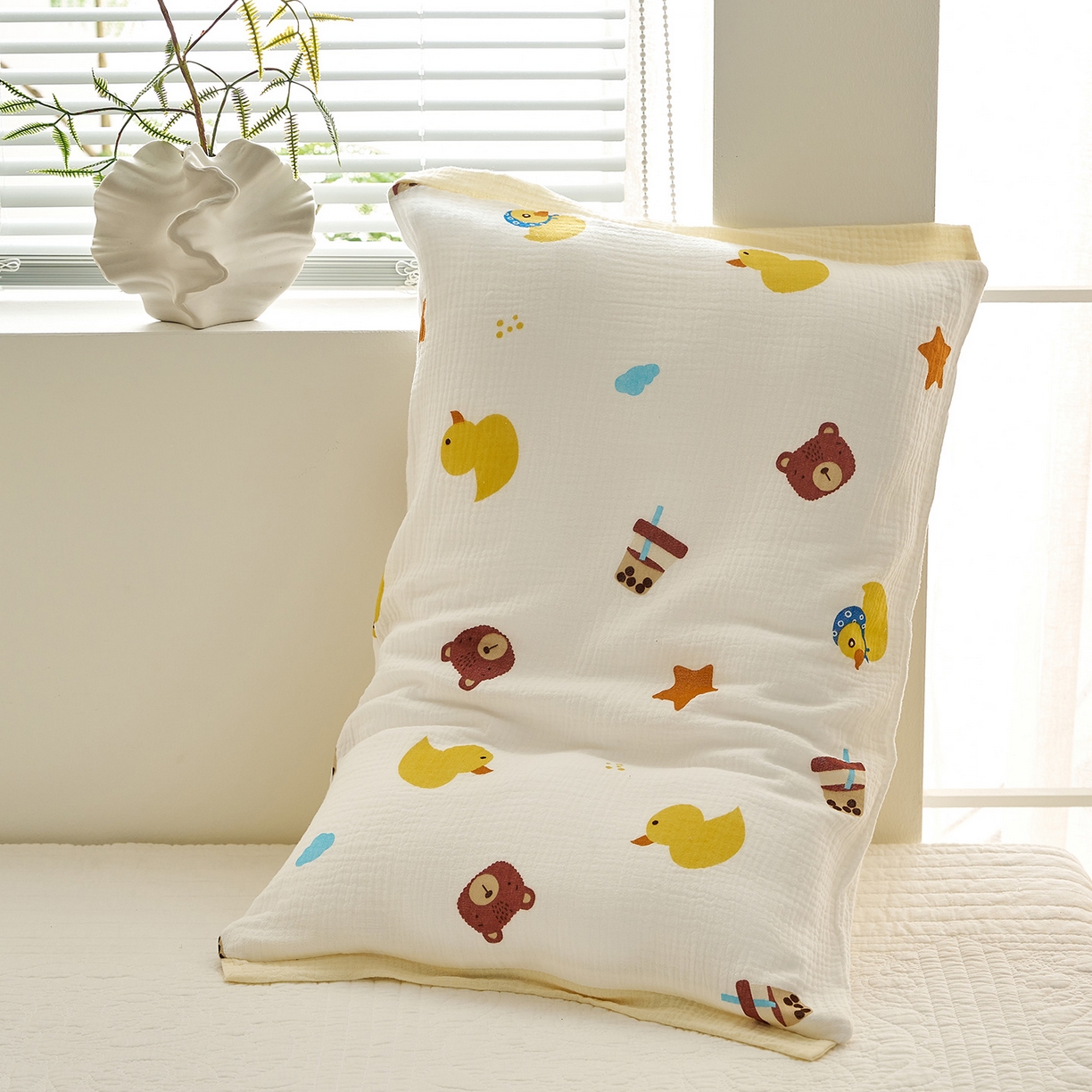 91家纺网 家纺一手货源 找家纺 乐可 2025新款全棉纯棉纱布儿童拼色枕套单枕套 TP3小熊黄鸭