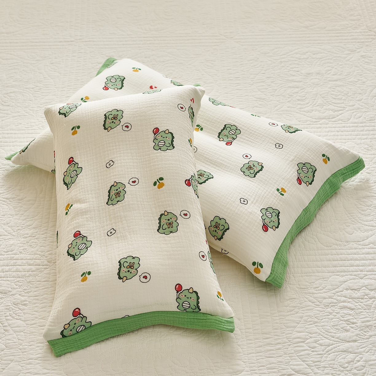 91家纺网 家纺一手货源 找家纺 乐可 2025新款全棉纯棉纱布儿童拼色枕套单枕套 TP3小奶龙白