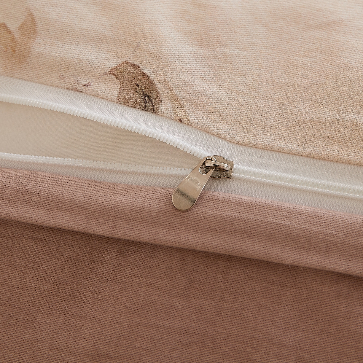 91家纺网 家纺一手货源 找家纺 DoDo 兜兜 2026新款全棉纯棉磨毛印花单枕套 枕套单件 花蔓