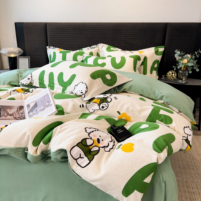 91家纺网 家纺一手货源 找家纺 印季家纺 2025新款全棉纯棉生态印花加厚混纺磨毛四件套 奶绿小狗