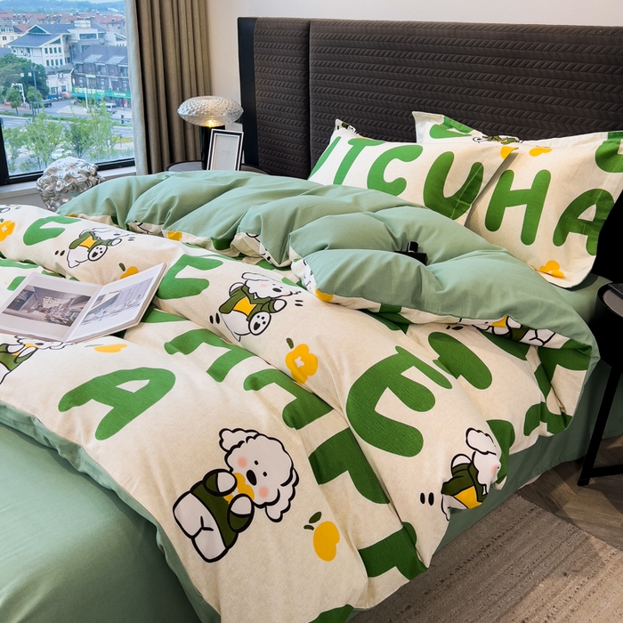 91家纺网 家纺一手货源 找家纺 印季家纺 2025新款全棉纯棉生态印花加厚混纺磨毛四件套 奶绿小狗