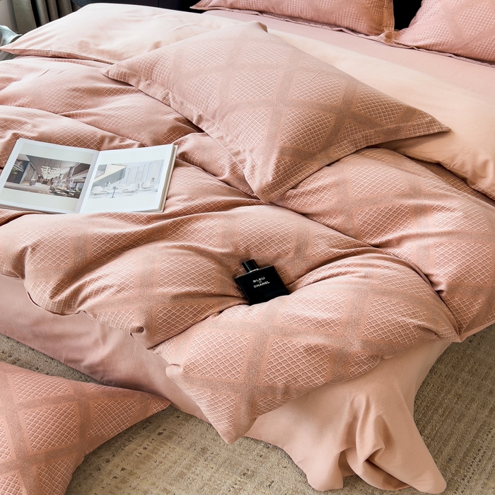 91家纺网 家纺一手货源 找家纺 印季家纺 2025新款全棉纯棉生态印花加厚混纺磨毛四件套 轻奢生活-粉