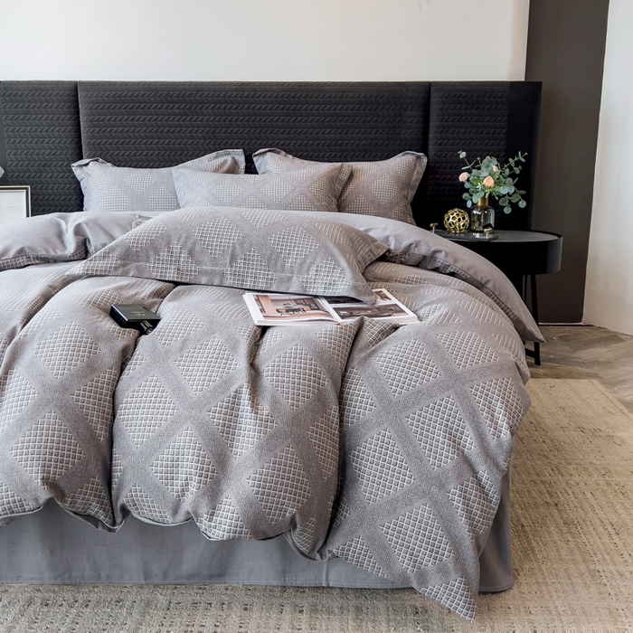 91家纺网 家纺一手货源 找家纺 印季家纺 2025新款全棉纯棉生态印花加厚混纺磨毛四件套 轻奢生活-灰