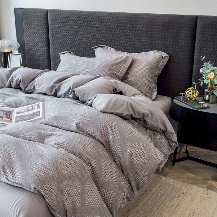 91家纺网 家纺一手货源 找家纺 印季家纺 2025新款全棉纯棉生态印花加厚混纺磨毛四件套 轻奢生活-灰