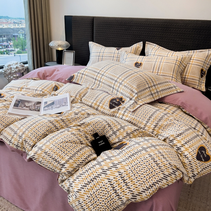 91家纺网 家纺一手货源 找家纺 印季家纺 2025新款全棉纯棉生态印花加厚混纺磨毛四件套 维纳斯（咖）