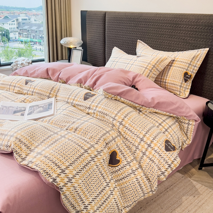 91家纺网 家纺一手货源 找家纺 印季家纺 2025新款全棉纯棉生态印花加厚混纺磨毛四件套 维纳斯（咖）