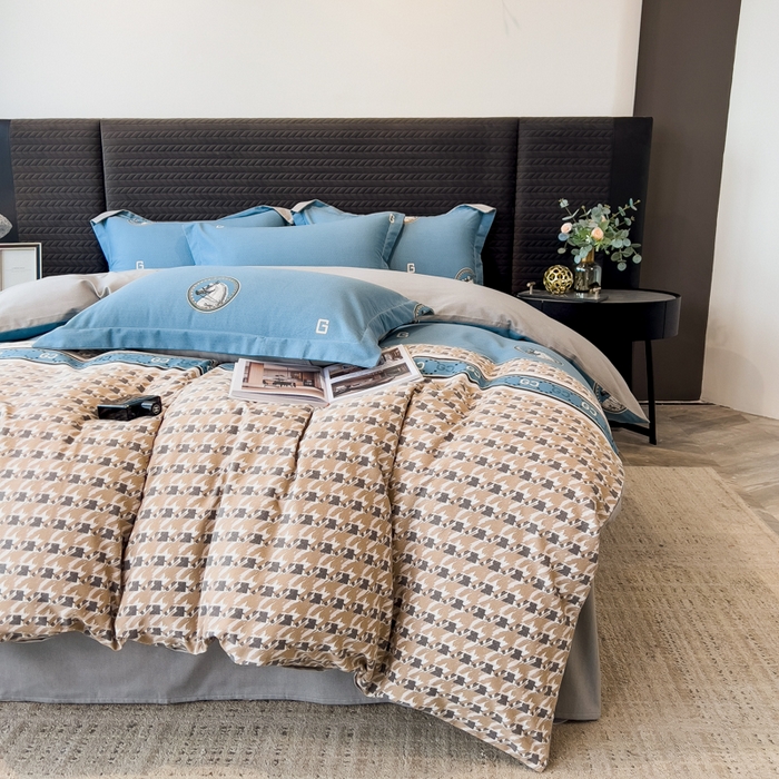 91家纺网 家纺一手货源 找家纺 印季家纺 2025新款全棉纯棉生态印花加厚混纺磨毛四件套 星言（兰）