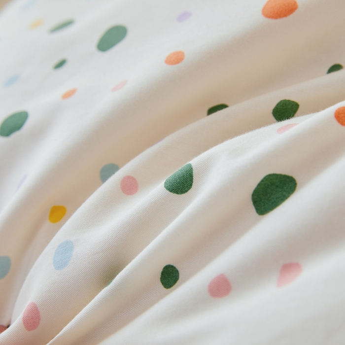 91家纺网 家纺一手货源 找家纺 （总）锦觅 2025新款时尚条纹小清新卡通学生季系列印花绣花全棉纯棉四件套