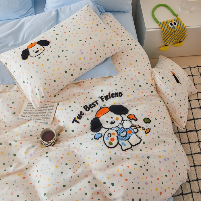 91家纺网 家纺一手货源 找家纺 （总）锦觅 2025新款时尚条纹小清新卡通学生季系列印花绣花全棉纯棉四件套