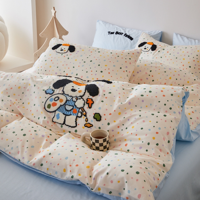 91家纺网 家纺一手货源 找家纺 （总）锦觅 2025新款时尚条纹小清新卡通学生季系列印花绣花全棉纯棉四件套