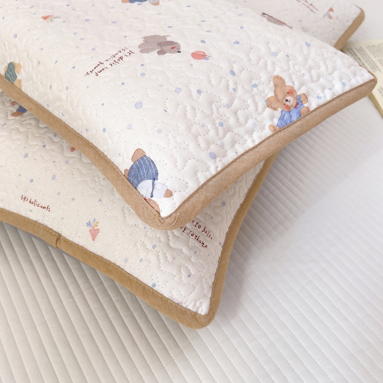 91家纺网 家纺一手货源 找家纺 （总）拾小柒 2025年新款全棉双层纱枕套夹棉隔脏污防口水头油枕头套