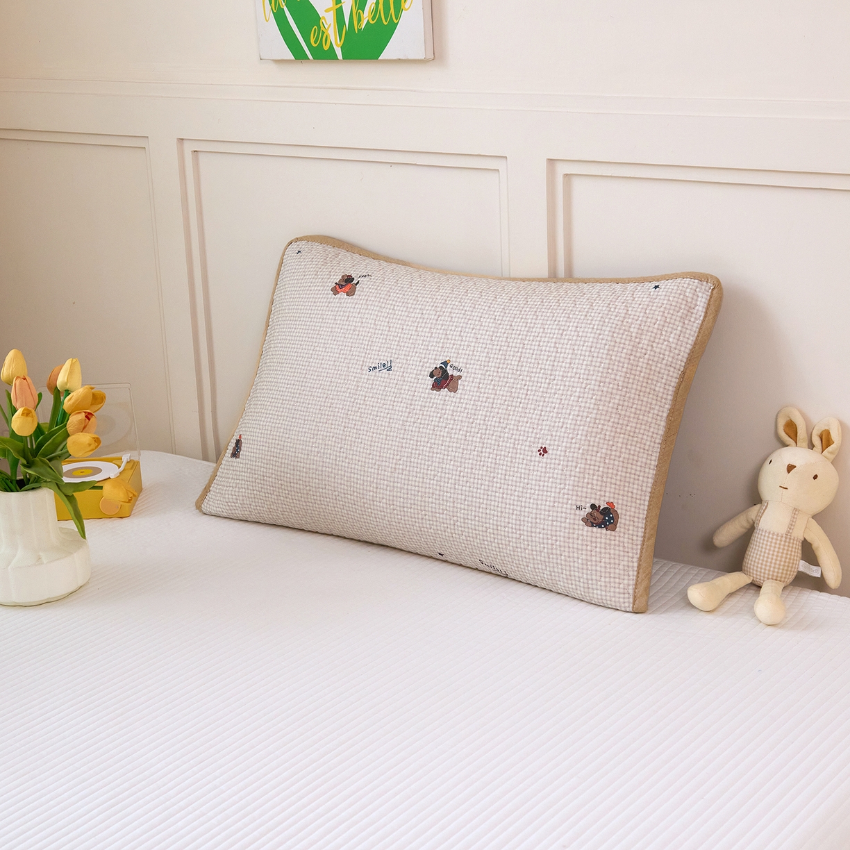 91家纺网 家纺一手货源 找家纺 拾小柒 2025年新款全棉双层纱枕套夹棉隔脏污防口水头油枕头套 格子狗米