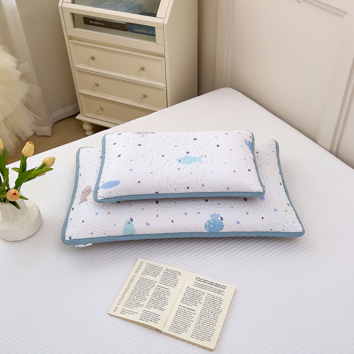 91家纺网 家纺一手货源 找家纺 拾小柒 2025年新款全棉双层纱枕套夹棉隔脏污防口水头油枕头套 鲤安