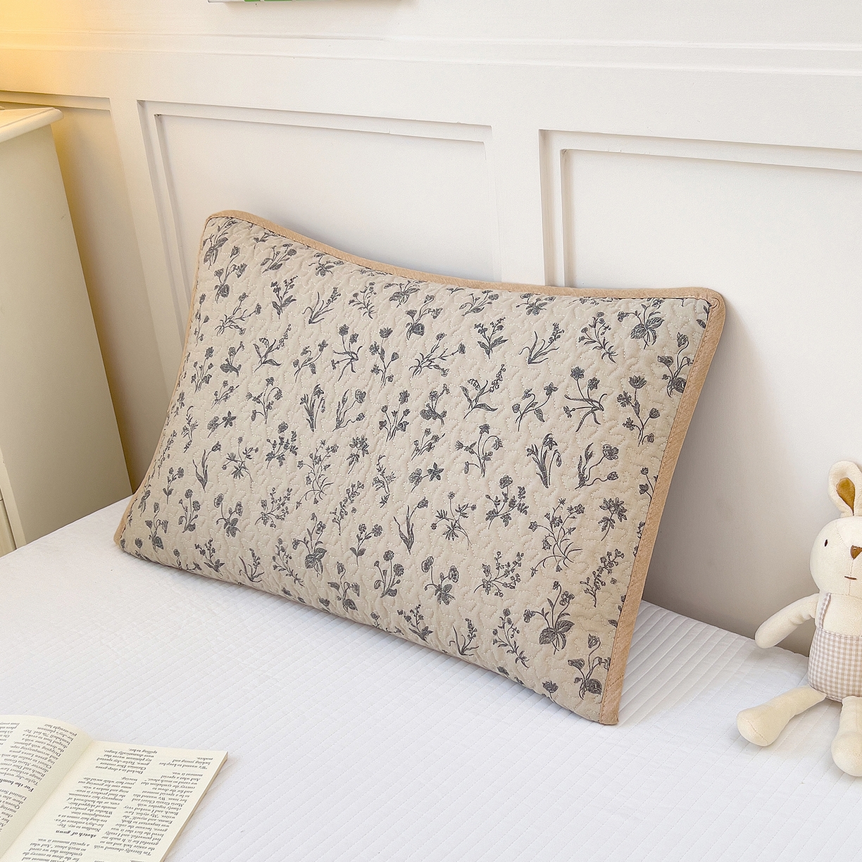 91家纺网 家纺一手货源 找家纺 拾小柒 2025年新款全棉双层纱枕套夹棉隔脏污防口水头油枕头套 山野小咖