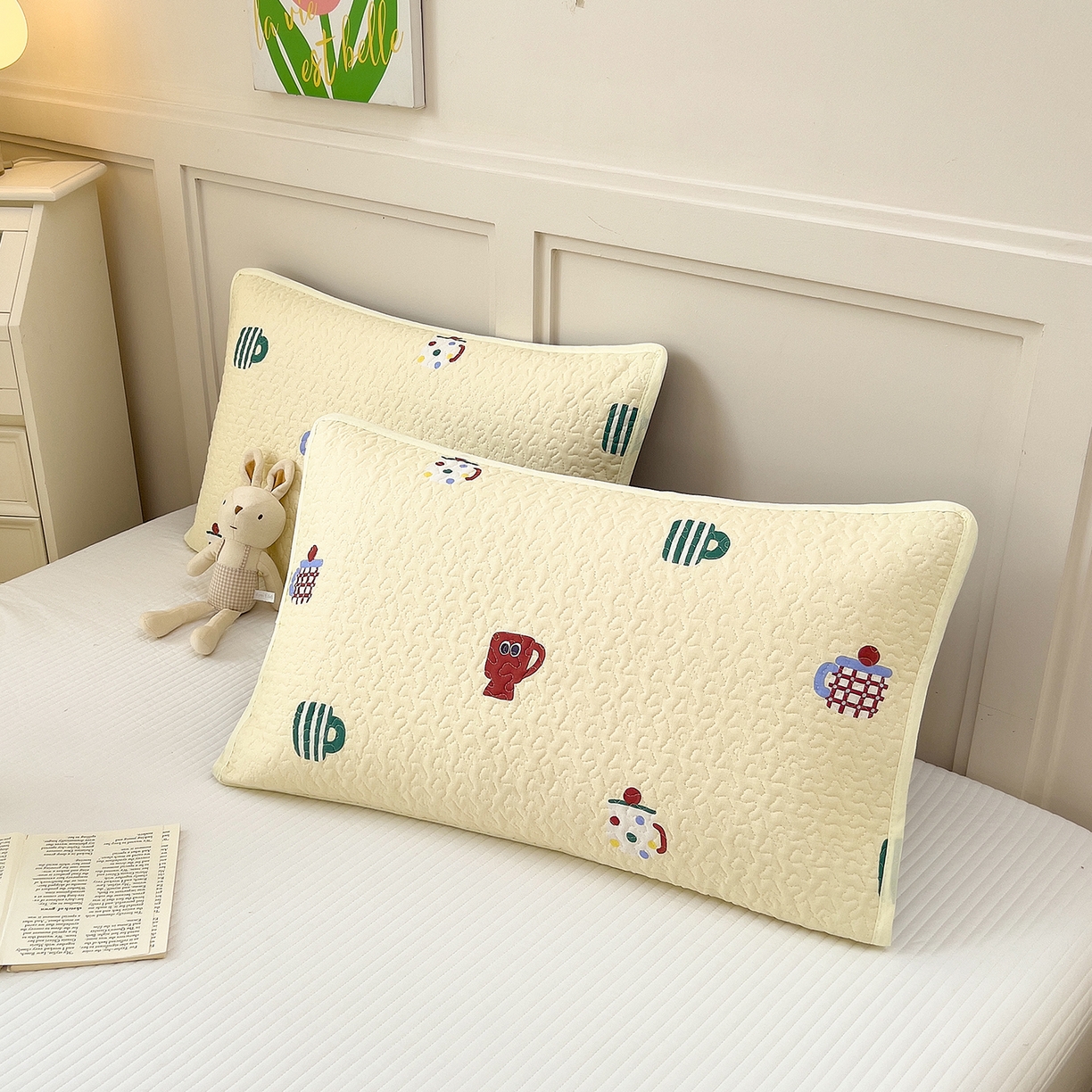 91家纺网 家纺一手货源 找家纺 拾小柒 2025年新款全棉双层纱枕套夹棉隔脏污防口水头油枕头套 彩色杯黄