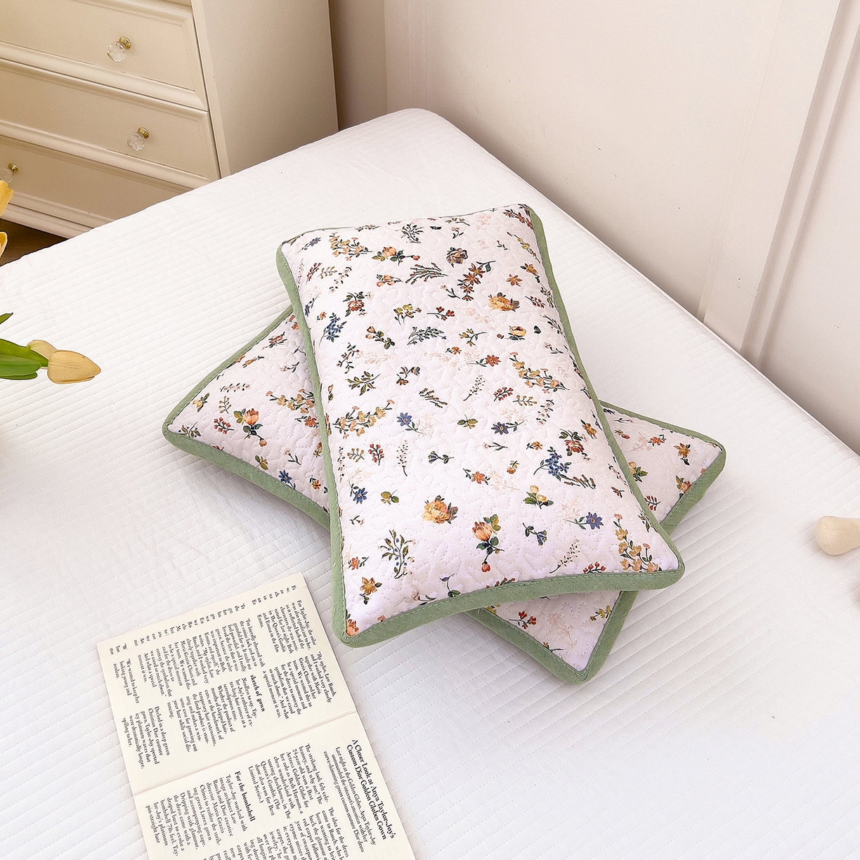 91家纺网 家纺一手货源 找家纺 拾小柒 2025年新款全棉双层纱枕套夹棉隔脏污防口水头油枕头套 春色满园