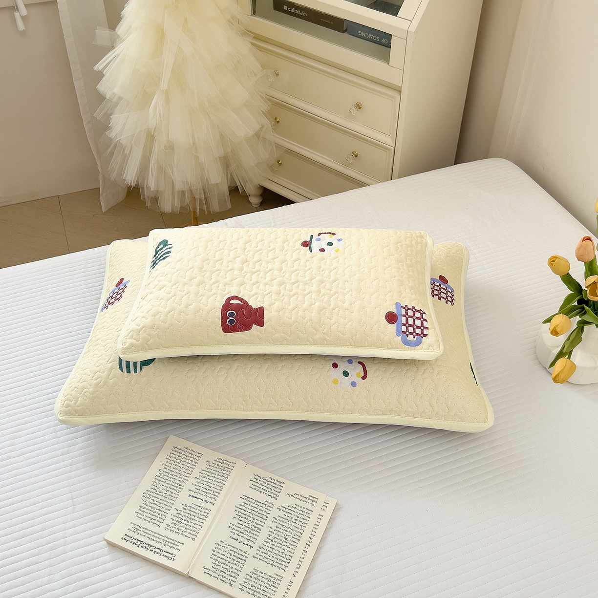 91家纺网 家纺一手货源 找家纺 拾小柒 2025年新款全棉双层纱枕套夹棉隔脏污防口水头油枕头套 彩色杯黄