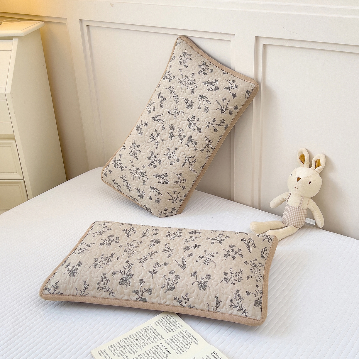 91家纺网 家纺一手货源 找家纺 拾小柒 2025年新款全棉双层纱枕套夹棉隔脏污防口水头油枕头套 山野小咖