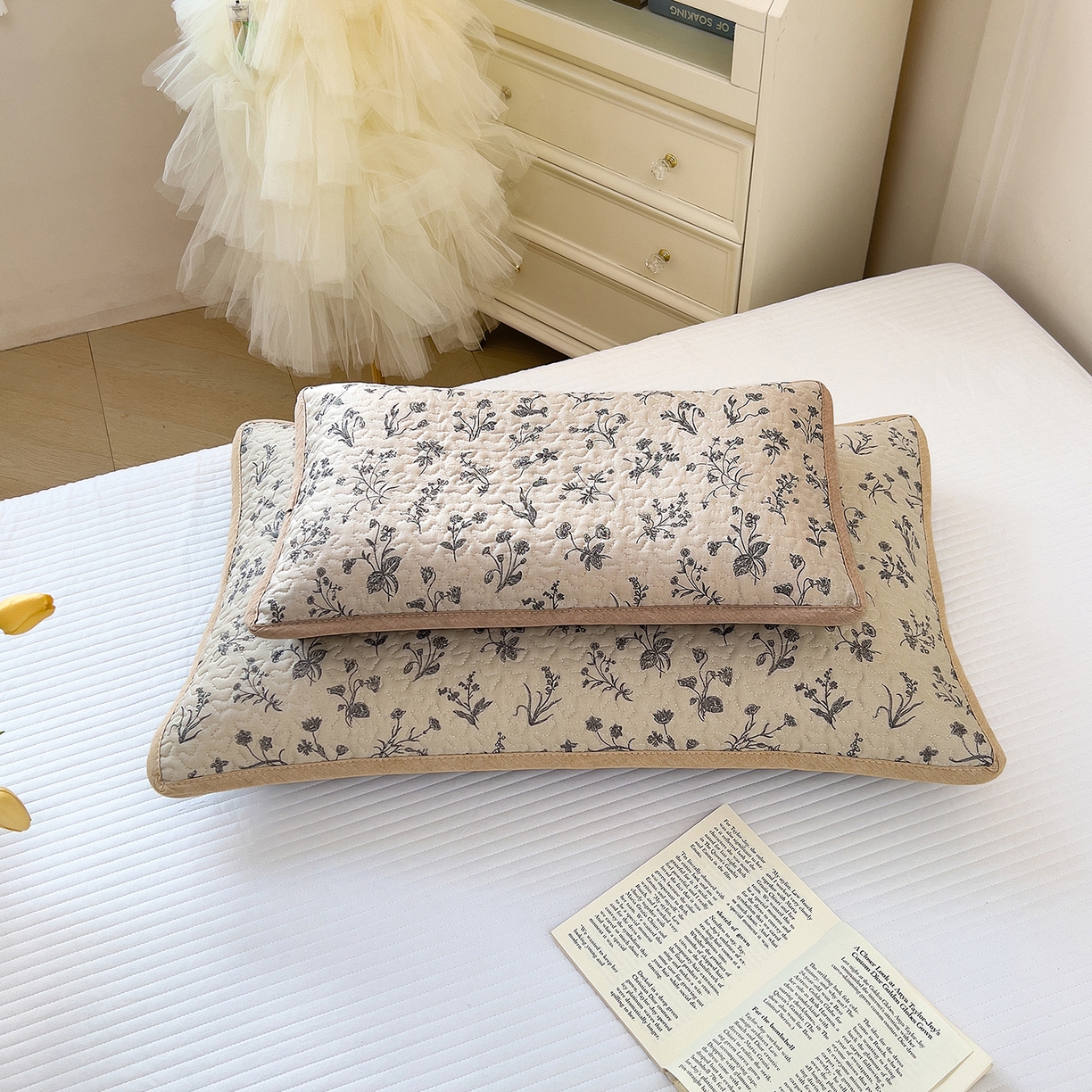 91家纺网 家纺一手货源 找家纺 拾小柒 2025年新款全棉双层纱枕套夹棉隔脏污防口水头油枕头套 山野小咖