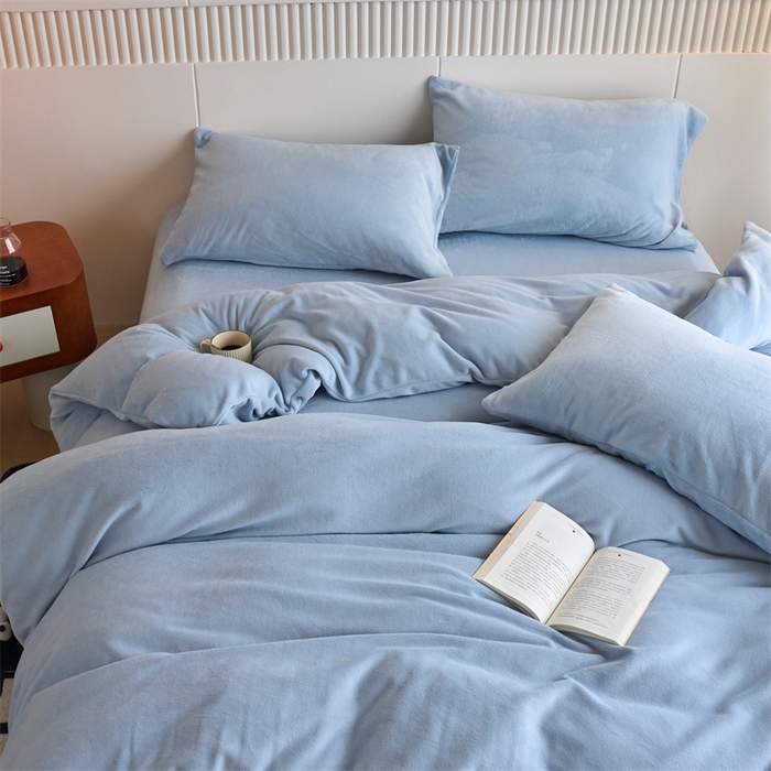 91家纺网 家纺一手货源 找家纺 （总）乐居家纺 2025新款200克重纯色单面绒牛奶绒四件套