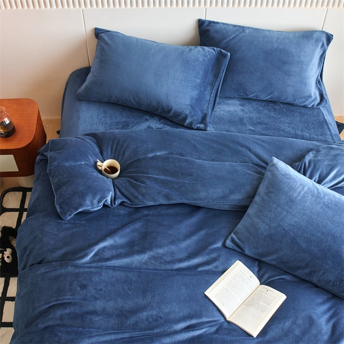 乐居家纺 2025新款200克重纯色单面绒牛奶绒四件套 宝石蓝