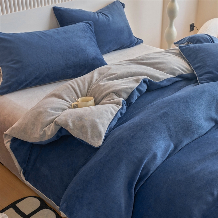 91家纺网 家纺一手货源 找家纺 乐居家纺 2025新款200克重纯色单面绒牛奶绒四件套 宝石蓝+绅士灰