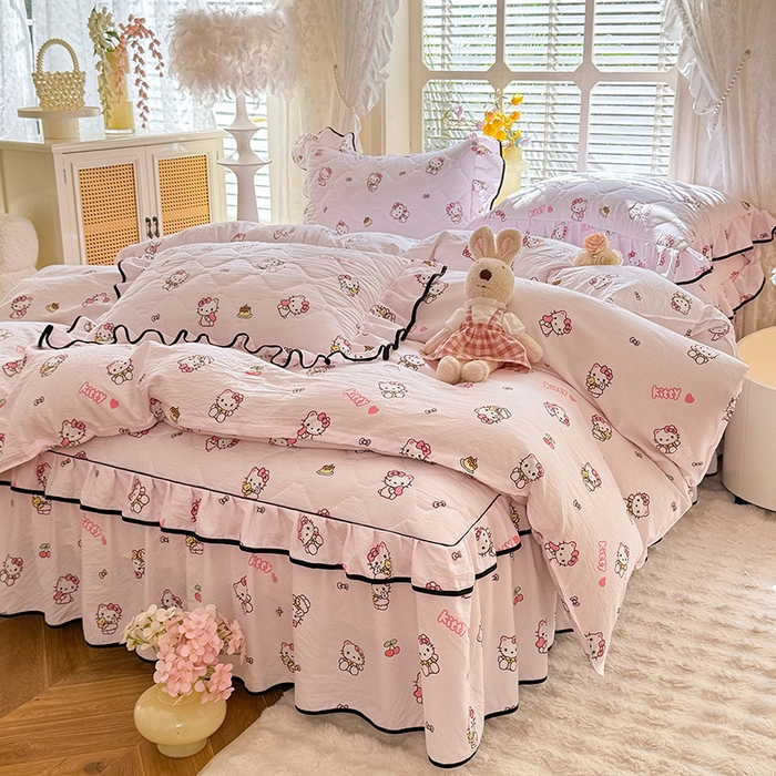 91家纺网 家纺一手货源 找家纺 优家居 2025新品水洗棉夹棉床裙四件套韩版糯糯棉水洗皱皱纱床罩被套直播爆款 粉色猫猫