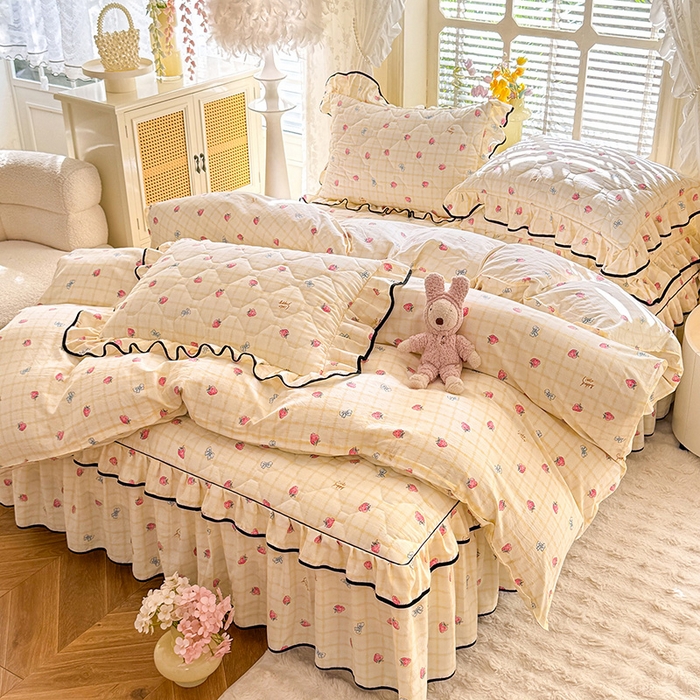 91家纺网 家纺一手货源 找家纺 优家居 2025新品水洗棉夹棉床裙四件套韩版糯糯棉水洗皱皱纱床罩被套直播爆款 莓好时光