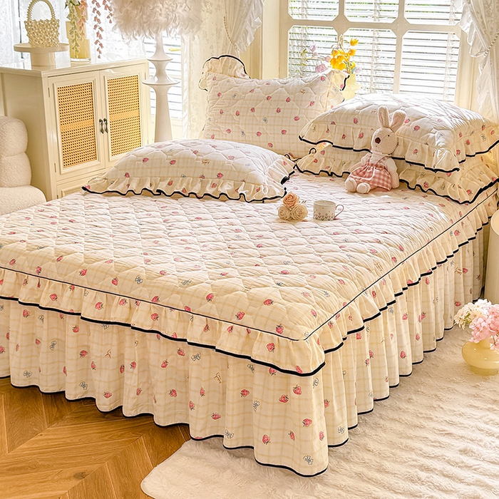 91家纺网 家纺一手货源 找家纺 优家居 2025新品水洗棉夹棉床裙四件套韩版糯糯棉水洗皱皱纱床罩被套直播爆款 莓好时光